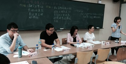 媒體公民會議場次之與談者,一起為台灣影視產業找藥方。攝影/林麗雲